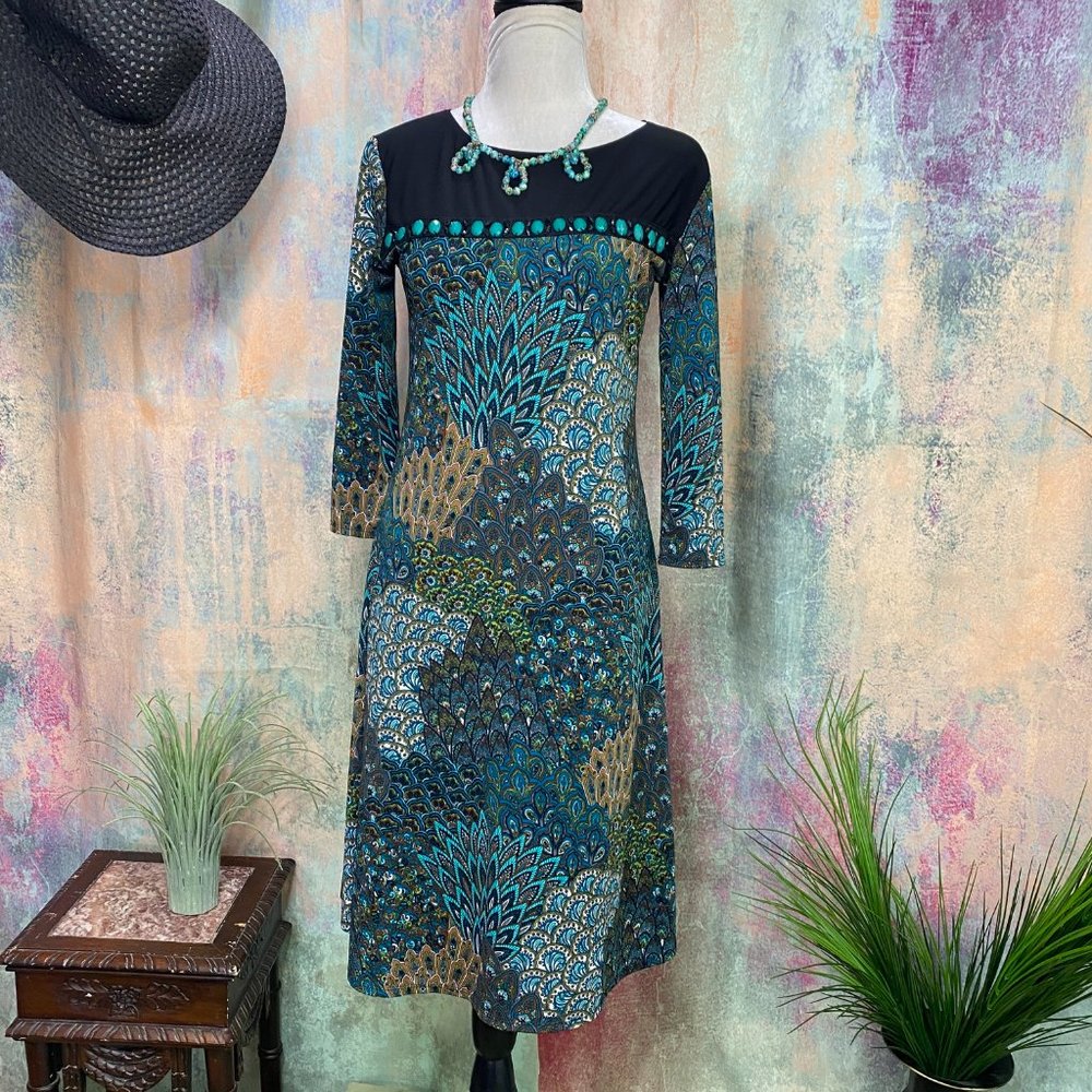 π Gemstones & Peacock Design 70s Style Dress - Picture 5 of 14